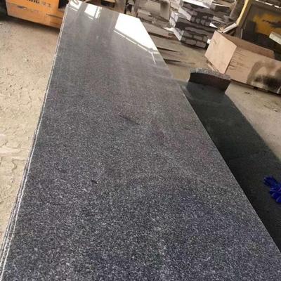 萬(wàn)君石業(yè) 專業(yè)打造芝麻黑石材，成就建筑經(jīng)典之美